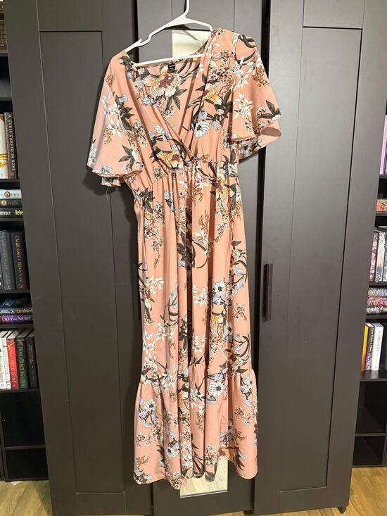 SHEIN Dresses & Skirts - SHEIN Dusty Pink Floral Print Wrap Maxi Dress with Flutter Sleeves